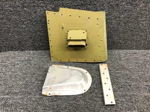 1213908-1 / 1213907-1 Cessna T207A Heater Duct Assembly LH W/ Adapter Plate